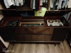 Grundig radio stereo-konzertschrank rossini cs300
