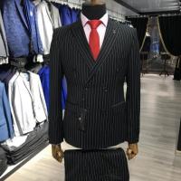Продам мужские костюмы оптом