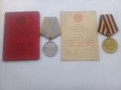 Original world war ii battle honours (u. S. S. R. ). Only for collectors. Documents included