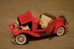 I will sell model ford v8 1932. Scale 1/24